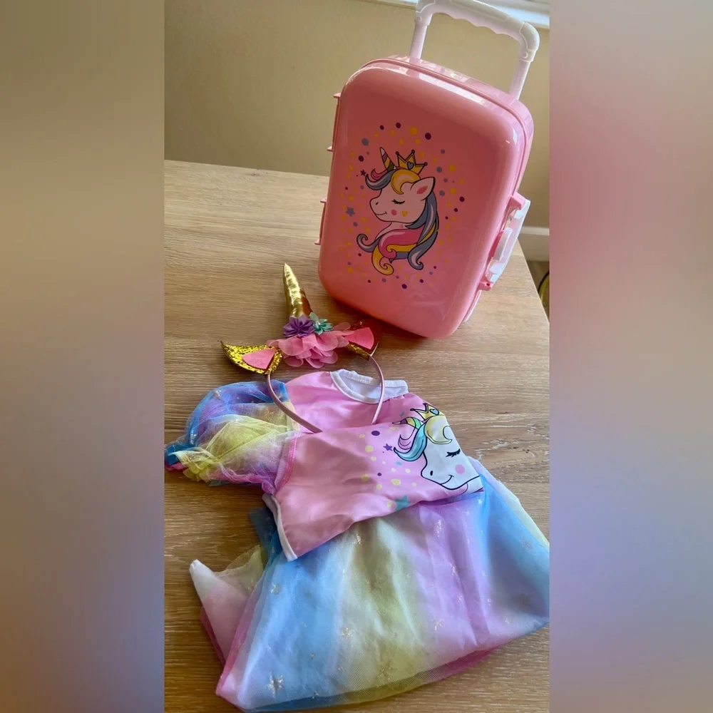 🦄🌈NWOT UNICORN SPARKLES COSTUME SET & MINI PLAY LUGGAGE🌈🦄